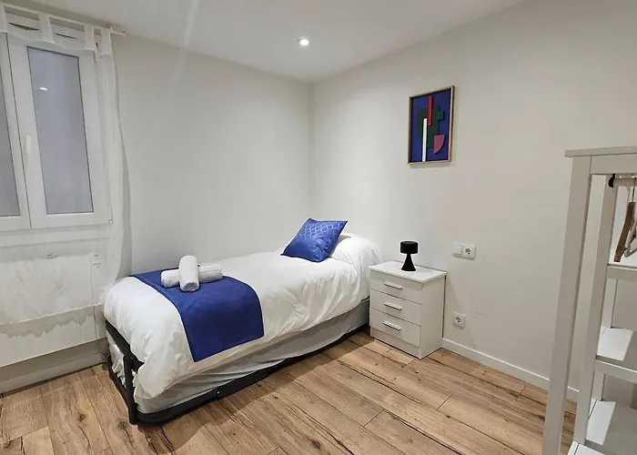 Apartamento Ciudad Y Playa *